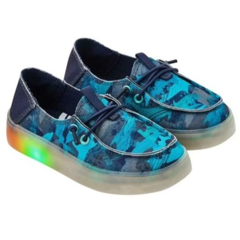 Members Youth Size 9 Light Up Play Shoes Loafers Blue Camouflage New